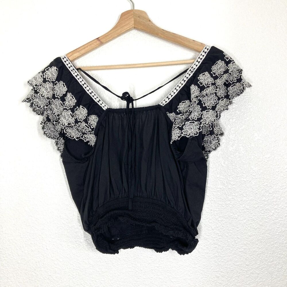 Monograph Anthropologie Blouse XL Black Embroidered Floral Ruffle Crop Top Boho - Picture 8 of 15